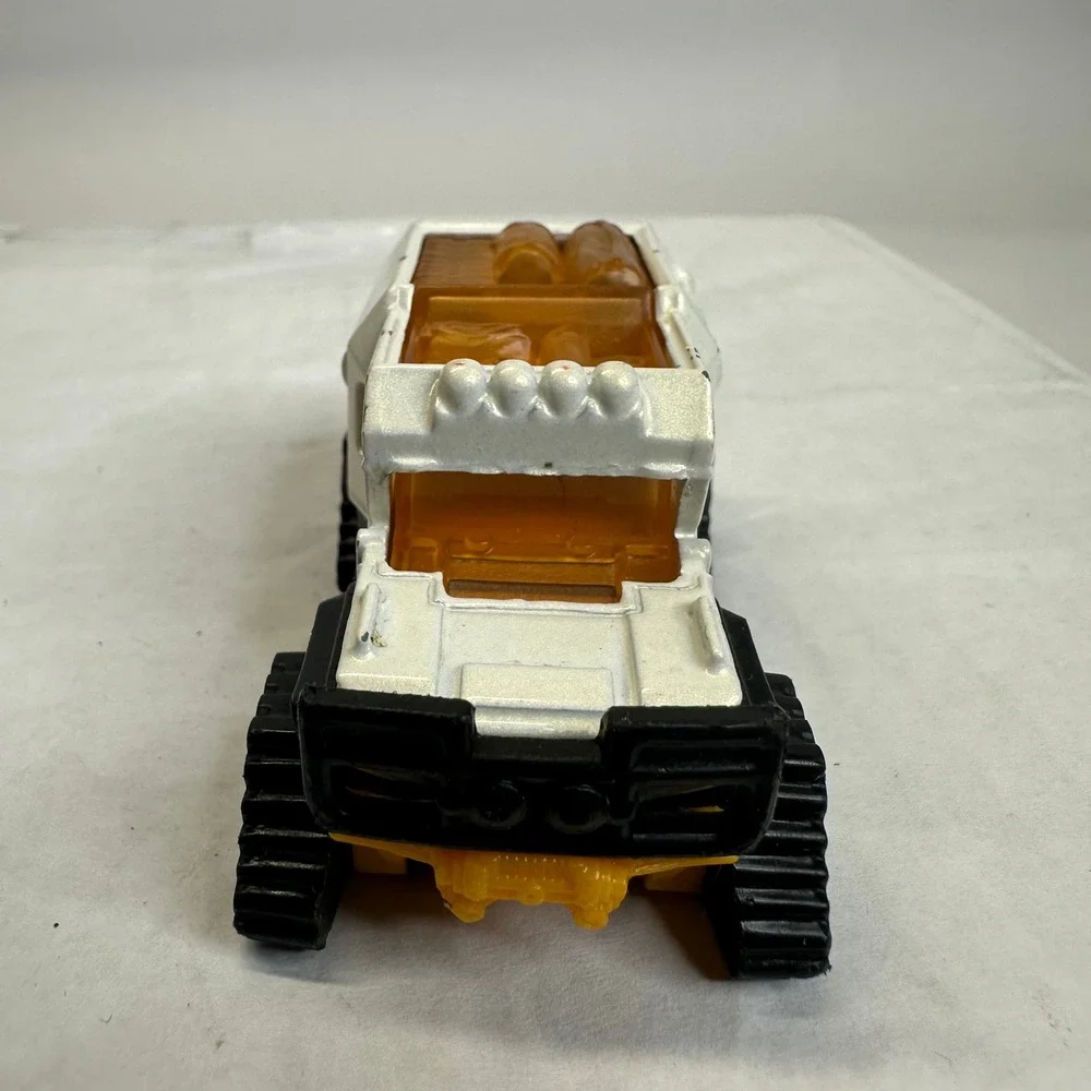 Matchbox Frost Fighter Snow Vehicle‎ White Orange Tracks Toy Diecast 2012
